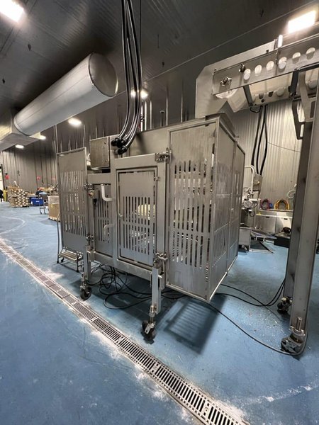 Drake LS1400 Hot Dog Loader &amp; RapidPak RP-45 Thermoformer – 2017 Meat Packaging Line