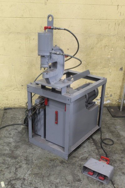 20 TON FABRILINE C FRAME HYDRAULIC FLANGE PUNCH: STOCK #69702