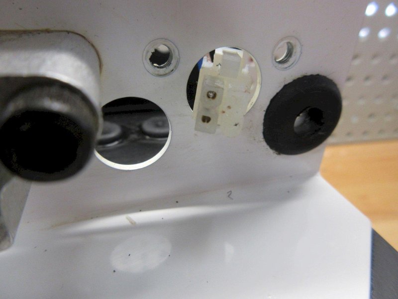 Used Haas Bijur 30-30533A Spindle Oil Tank 1 Port Pump Assy w/Prox