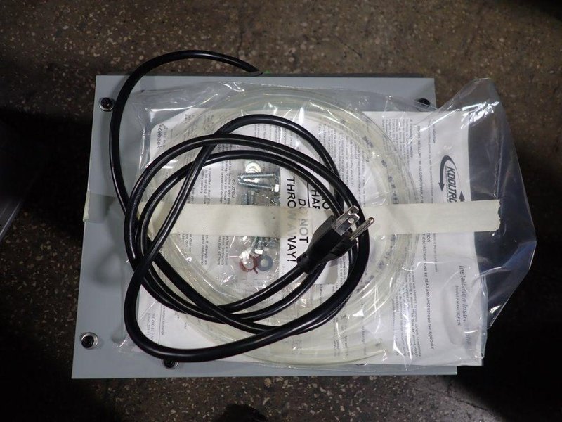 KOOLTRONIC AIR CONDITIONER  -  KNA4C3DP21L