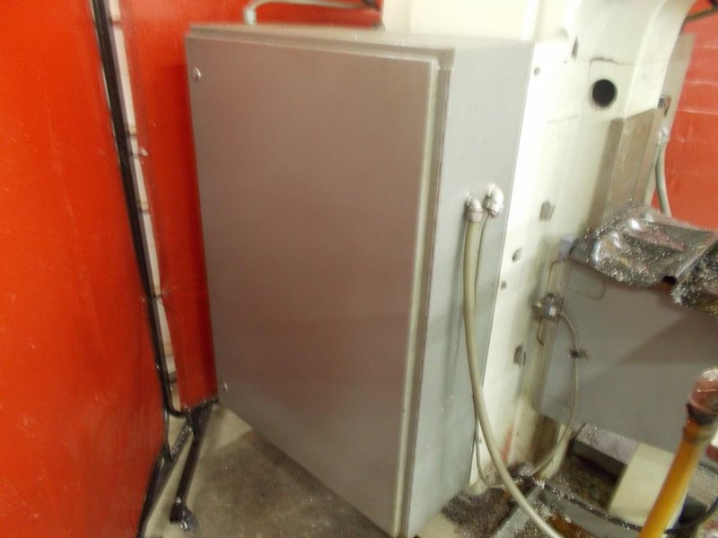 Tree Journeyman 425 CNC Mill, 1995 – Dynapath CNC Control