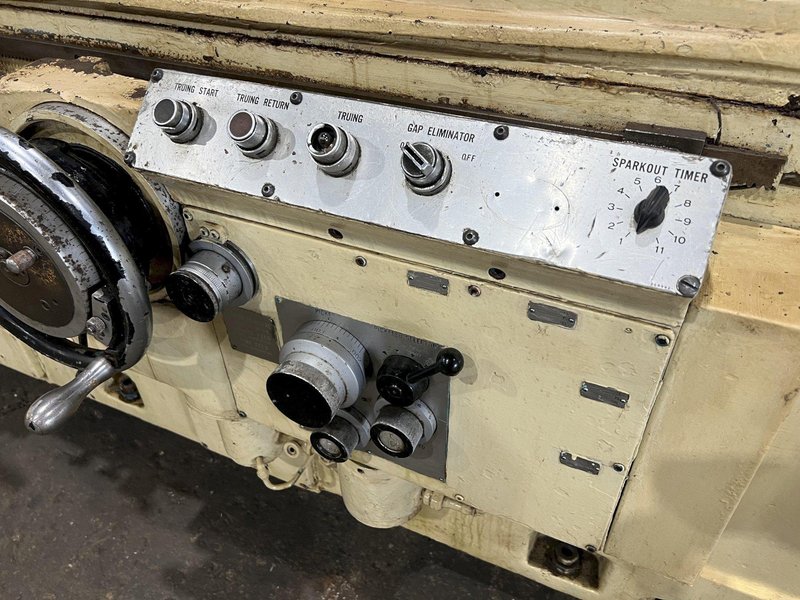 10&quot; X 96&quot; CINCINNATI PLAIN CYLINDRICAL GRINDER:  STOCK 18585