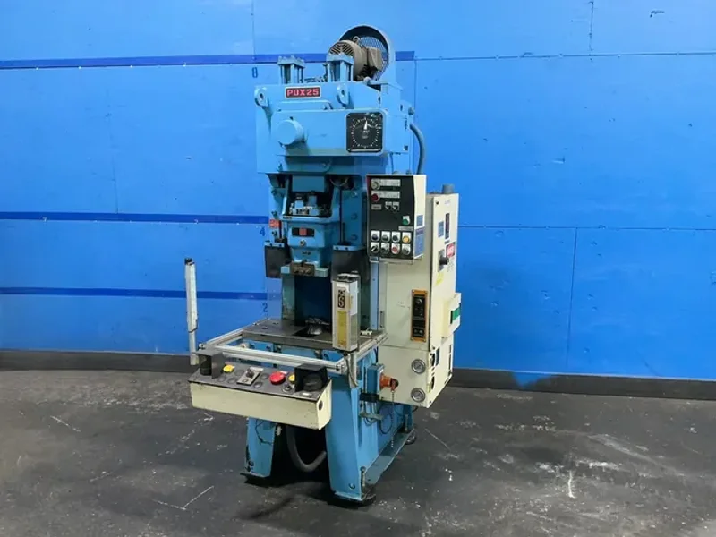 WASINO ENGINEERING 28 TONS GAP FRAME PRESS  -  PUX 25