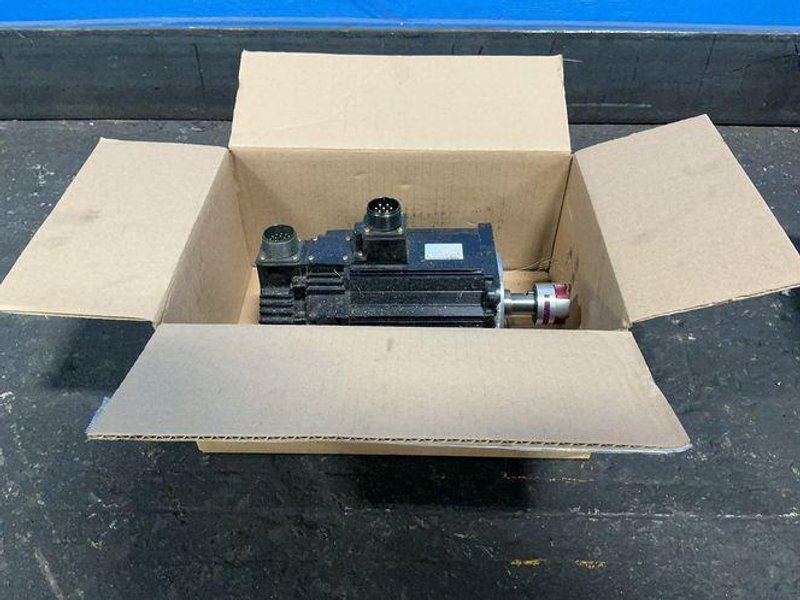 Yaskawa Electric 1500 Rpm Ac Servo Motor  -  Sgmg-13a2abc