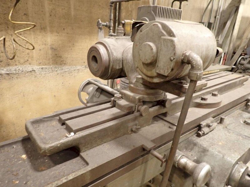 CINCINNATI MODEL  CIMTROL #2 TOOL AND CUTTER GRINDER: YOBRO #24260
