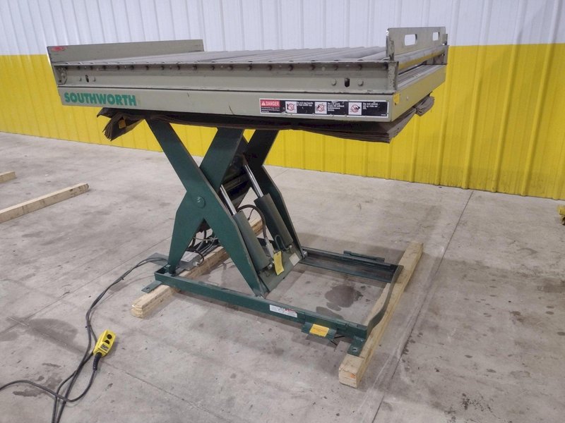 3800 LBS X 60" X 42" SOUTHWORTH MODEL #LS4-36 HYDRAULIC SCISSOR LIFT TABLE WITH ROLLER TOP, 110 VOLT: STOCK #20887