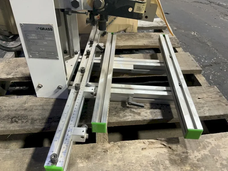GRASS PNEUMATIC ECO PRESS HINGE MACHINE  -  PRESS-H