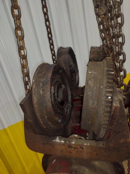 5 TON 10,000 LBS BOBCAT POWER CABLE HOIST WITH TROLLEY: STOCK #18936