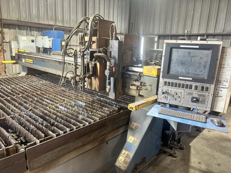 10′ x 25′ Controlled Automation BTL-923 Plasma Table, 2011 – Hypertherm HPR 400 XP, Chiller, Messer Fume Extractor