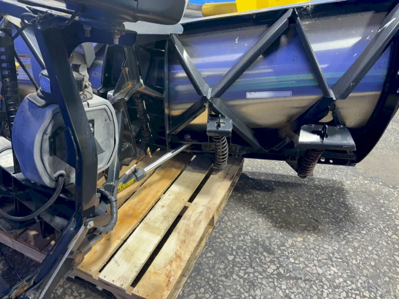 FISHER 8' 6" SNOW PLOW  -  86 XV2