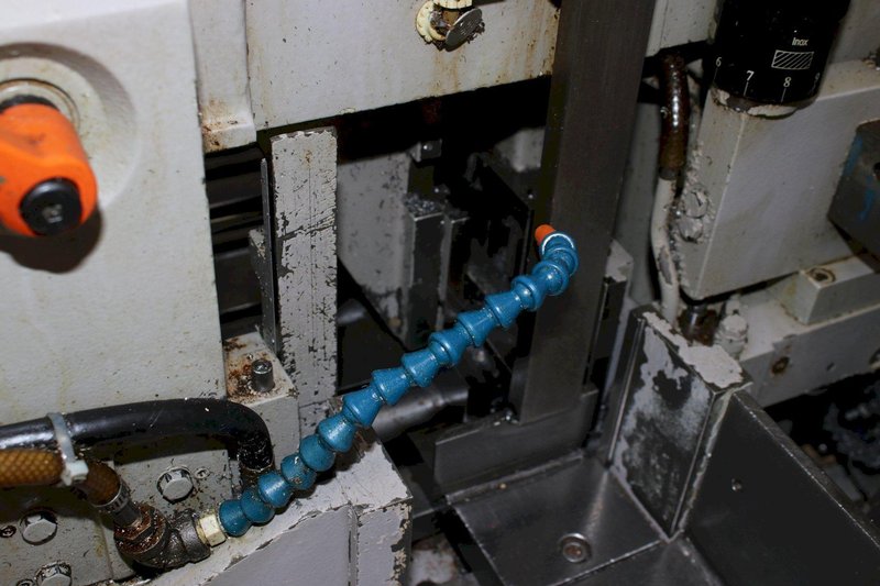 8.6" X 8.6" BEHRINGER MODEL #S2 HBP-220A HORIZONTAL BANDSAW: STOCK #75889