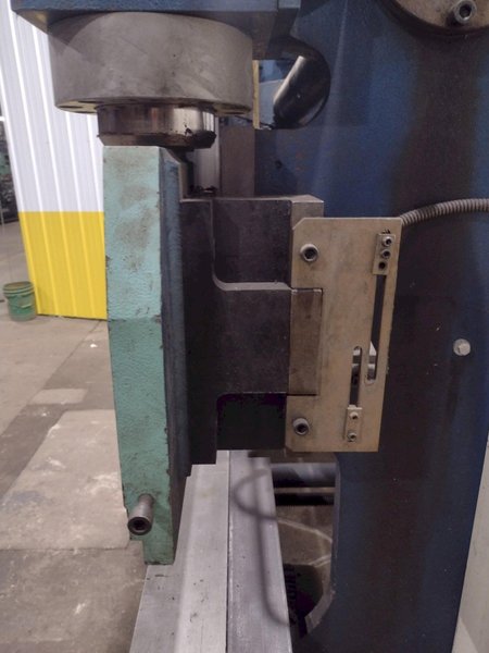 70 TON X 8' HELLER MODEL #ABC7008 HYDRAULIC PRESS BRAKE: STOCK #19283