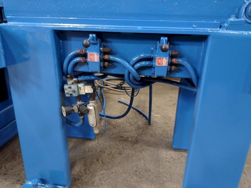 6&quot; x 6&quot; ANGLE - CONTROLLED AUTOMATION FABRILINE AUTOMATIC PUNCH AND SHEAR ANGLE LINE: STOCK #16465