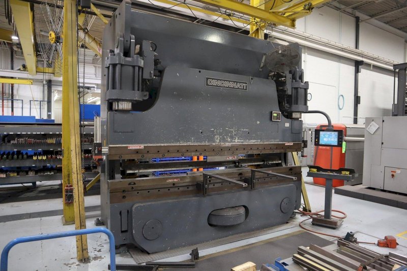 Cincinnati 350 FMII x 10 FT CNC Hydraulic Press Brake with Ram Tilt and Crowning