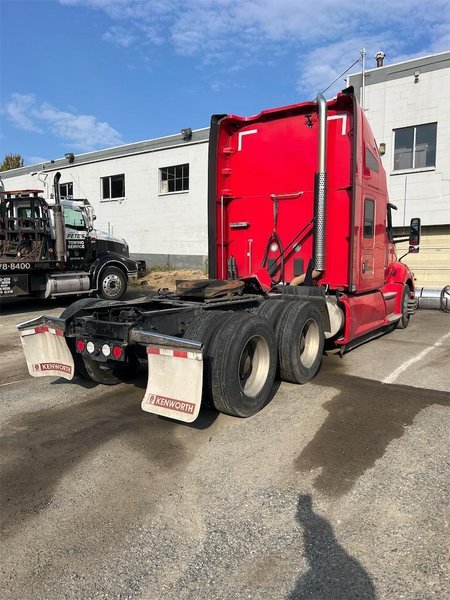 2022 Kenworth T680 1XKYD49X5NJ489855