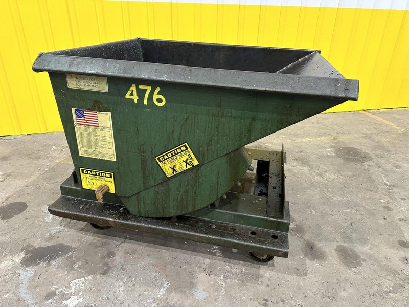 1/2 YARD (46" x 36" x 30") X 5000 LBS AMERICAN PORTABLE DUMP HOPPER ON CASTERS: STOCK 20072