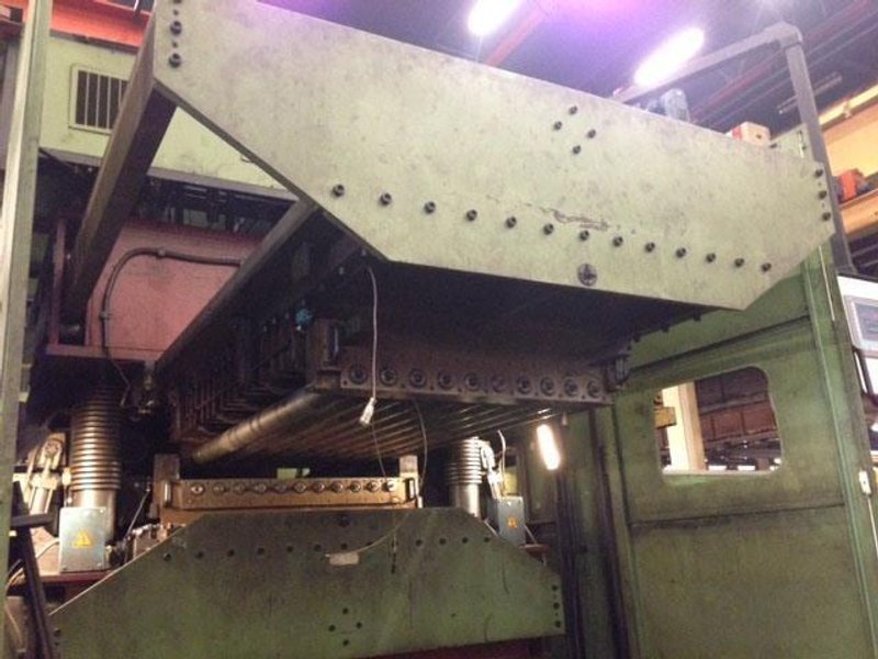 Arku/Kohler - part straightener 2000 x 40 mm CNC