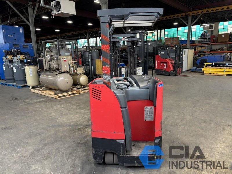 2019 - 5,000 LB. RAYMOND MODEL 425-C50TT STAND-UP ELECTRIC FORKLIFT