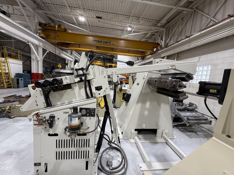 15,000 lbs. x 26&quot; Wide Minster Conventional Servo Coil Feed Line, Year 1997