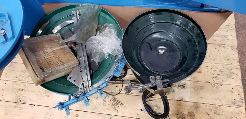 M6-M8 - Nut Washer Assembly Machine