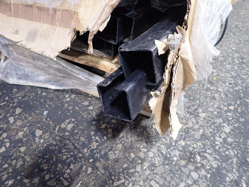 SIEMENS PLASTIC WIRE GUARDS  -  GP374406