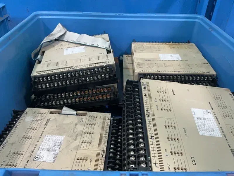 OMRON LOGIC CONTROLLER UNIT   -  C20-MC22EA