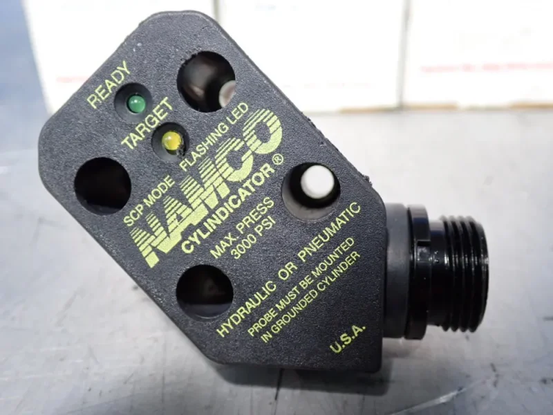 NAMCO CONTROLS 3000 PSI CYLINDICATOR PROXIMITY SENSORS  -  EE210-31380