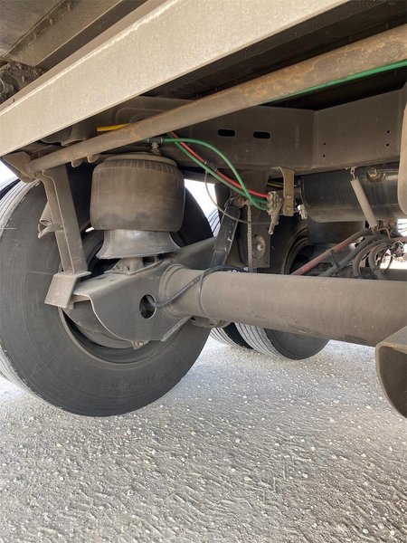 2024 Vanguard 53 x 102 5V8VC5327RM402432