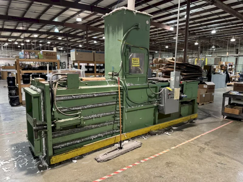 30" X 42" X 50" BALEMASTER HORIZONTAL BALER: YOBRO #25088