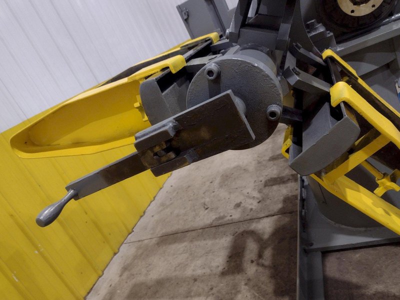 6,000 LBS X 18&quot; DALLAS MODEL #DDCR-1860 PULL OFF DOUBLE END COIL REEL UNCOILER: STOCK #22331