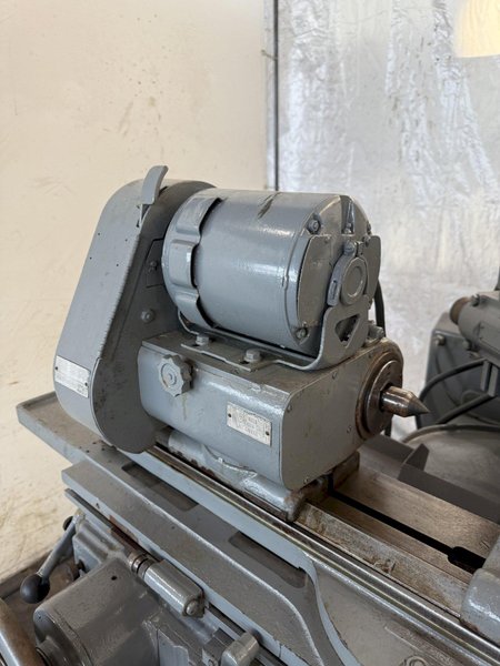 BROWN &amp; SHARPE NO. 13 CYCLINDRICAL GRINDER. STOCK # 1223924.