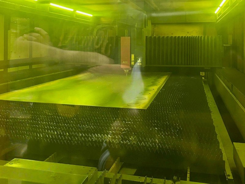 Mitsubishi ML4020RX-F80 Fiber Laser