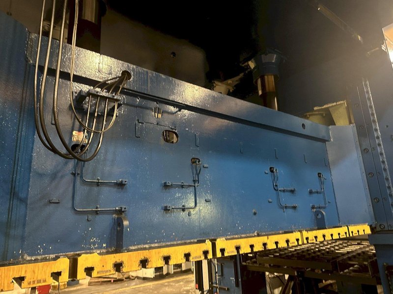 400 TON FUKUI MFE-400B-4000-2500 4 POINT BLANKING PRESS. STOCK # 1162523