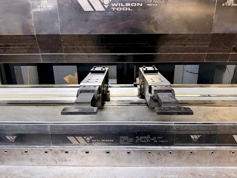 LVD PPED 135/30 150 Ton x 10' Press Brake