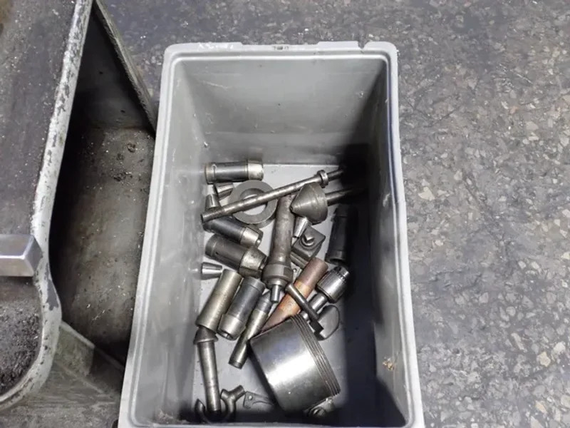 REED-PRENTICE 15” X 30” LATHE