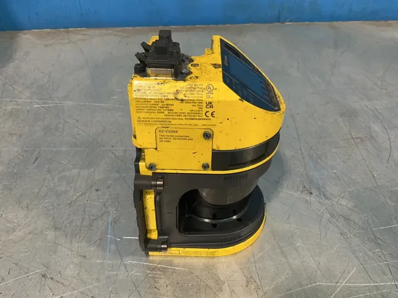 SICK SAFETY LASER SCANNER  -  SZ-V32NX