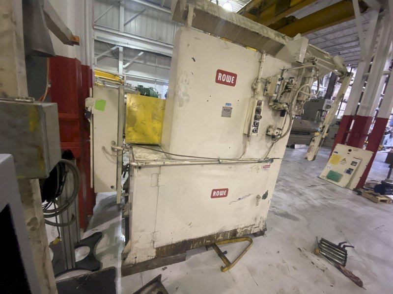 20000 Lbs. Rowe Coil Reel and Straightener