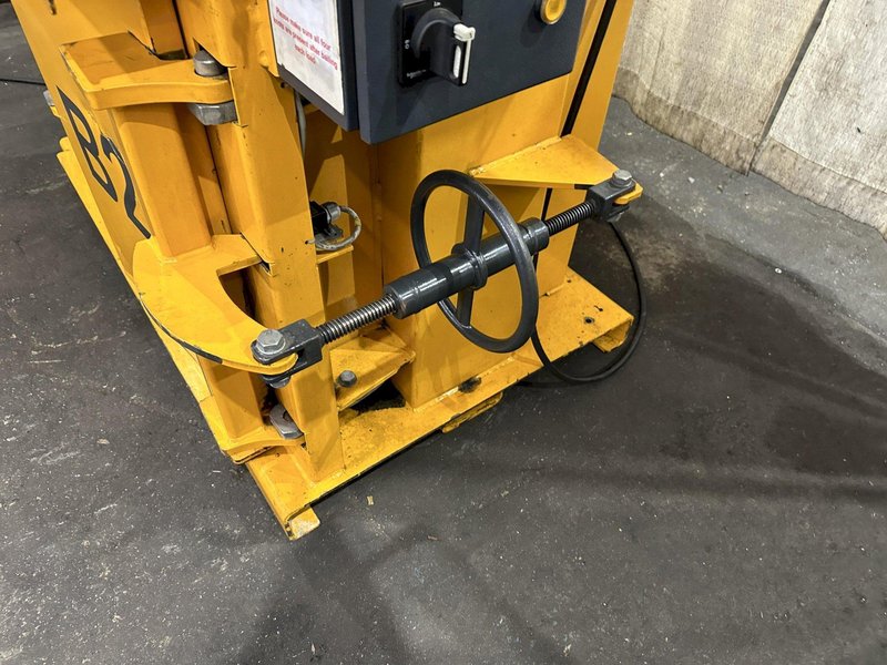 BRAMIDAN MODEL # B20 CARDBOARD BALER: STOCK #78021