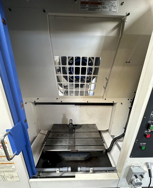 Brother SPEEDIO R450X1 Pallet Changing Compact Machining Center, 2014, Tool Pre-setter