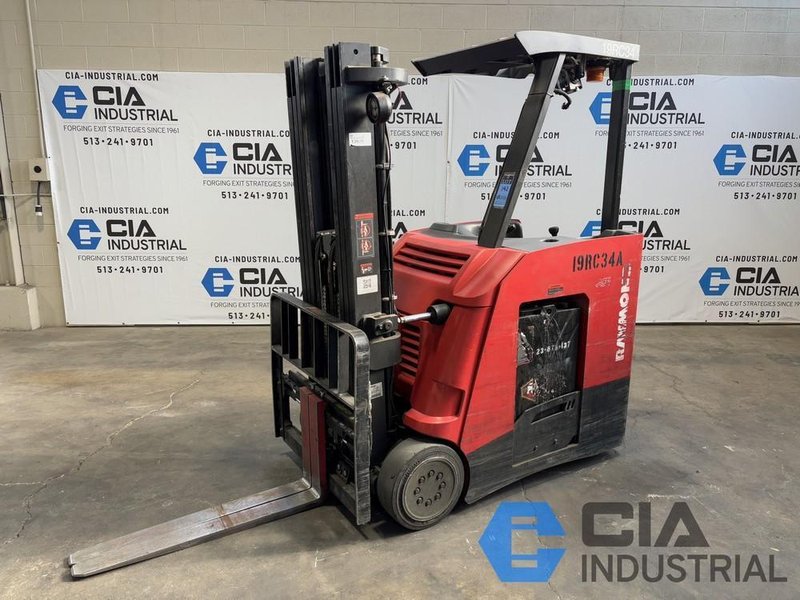 2019 - 3,500 LB. RAYMOND MODEL 425-C35TT STAND-UP ELECTRIC FORKLIFT