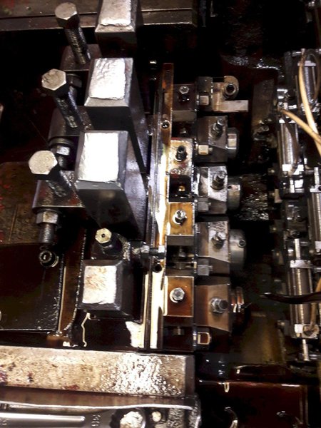 3/4&quot; National Model BM 20 Four Die Progressive Header