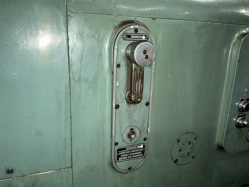 44" X 252" MONARCH MODEL #4025-31X252 HEAVY DUTY ENGINE LATHE: YOBRO #24974