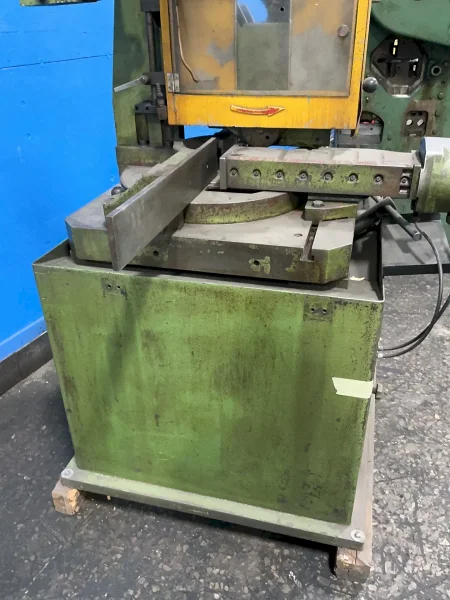 EISELE VERTICAL COLD CIRCULAR SAW   -  VMS4PV