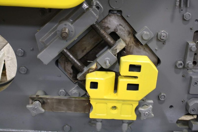 105 TON PEDDINGHAUS MODEL SUPER 210 IRONWORKER: STOCK #67814