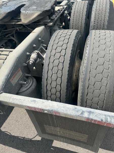Freightliner Cascadia 125, 2023 – Sleeper Cab, Detroit Diesel, Automatic