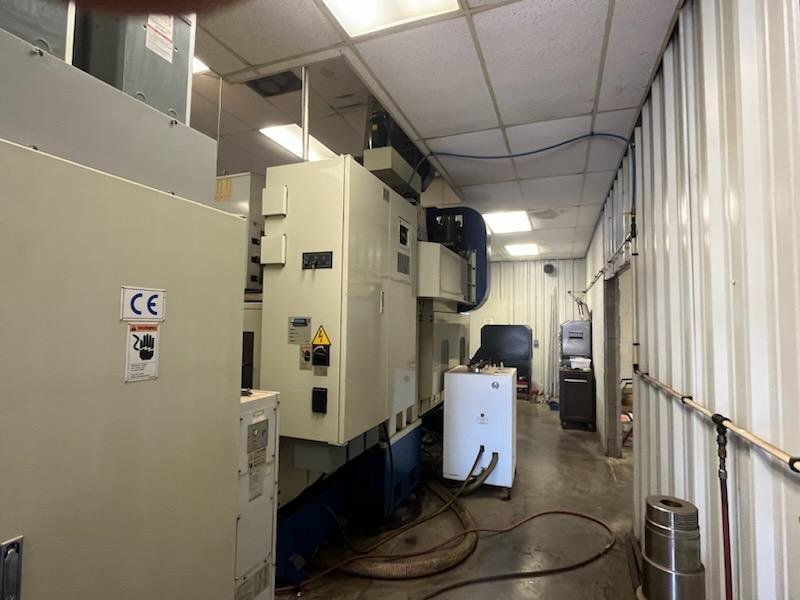 Johnford DMC 1500H Bridge Mill, 2001 – 4th Axis, 1000 psi TSC, Rotary Table Low Hours