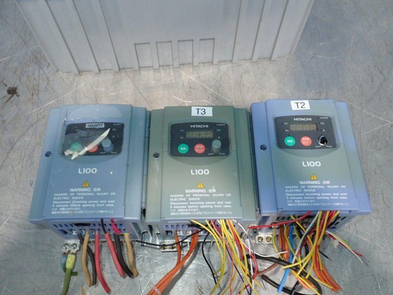 HITACHI VFD  -  L100-007NFU