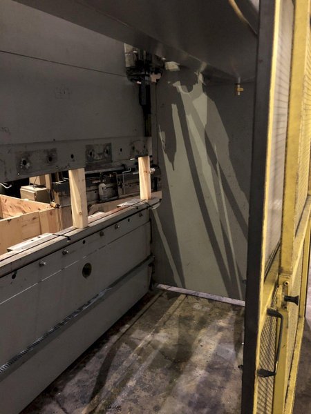 230 TON X 12' NIAGARA MODEL #HBM-230-10-12 HYDRAULIC PRESS BRAKE: STOCK 12779