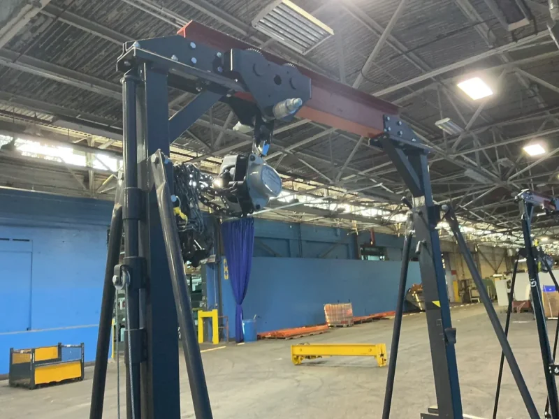 INGERSOLL RAND 2 METRIC TONS GANTRY CRANE