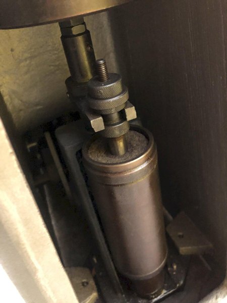 ROCKWELL MODEL HR-150A HARDNESS TESTER: YOBRO #25879